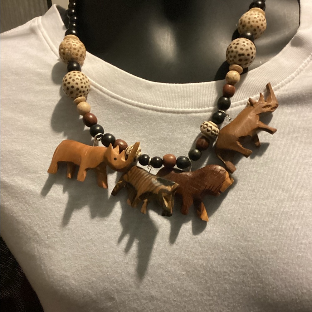 Men’s African 4 Animal Necklace🤎